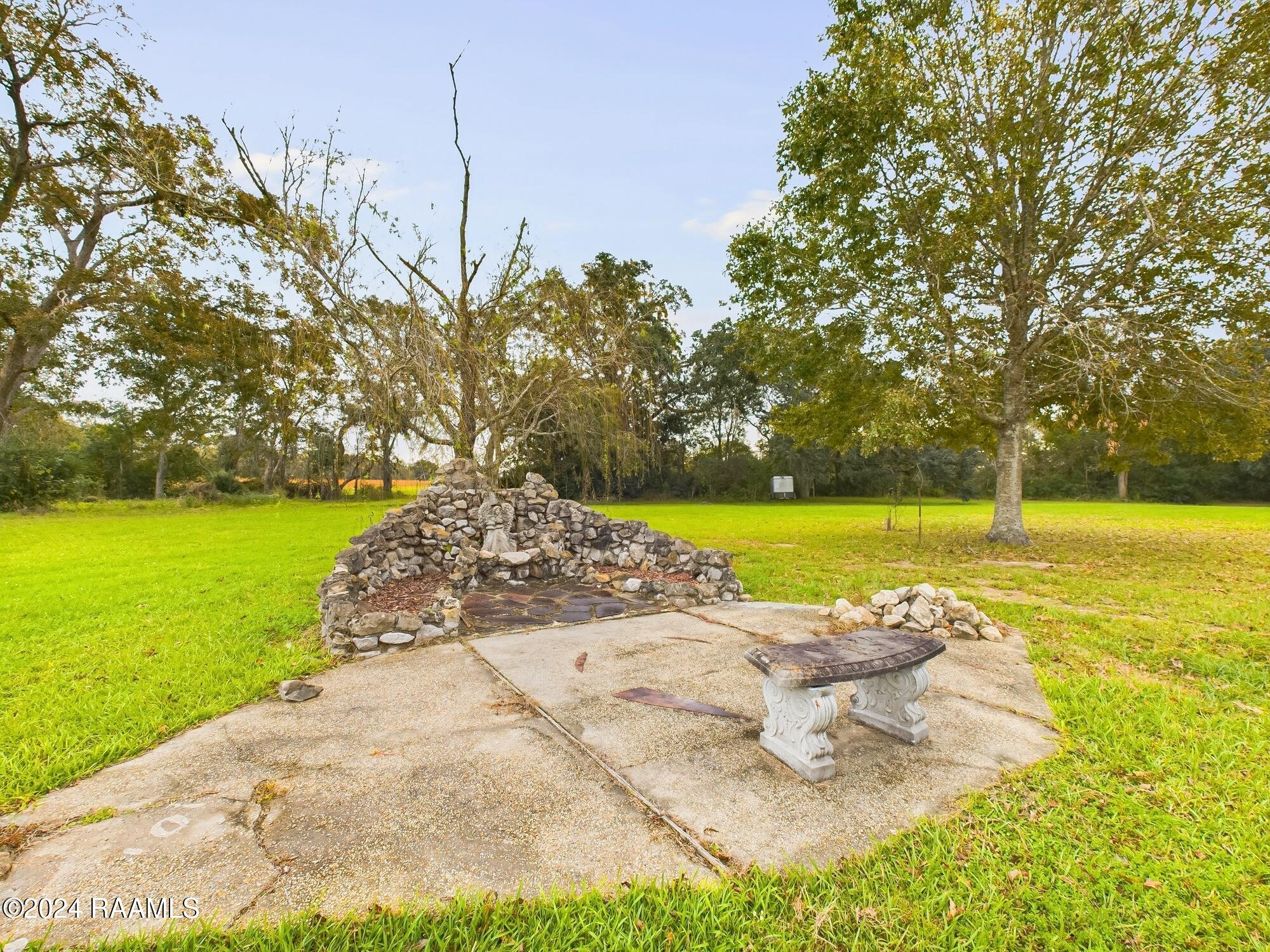 2002 Yuma Road Erath, LA 70533 - Photo 33 of 41 Backyard Grotto