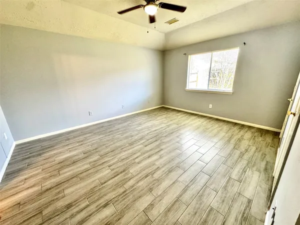 $1,875 | 16214 Mission Glen Drive, Houston, TX 77083