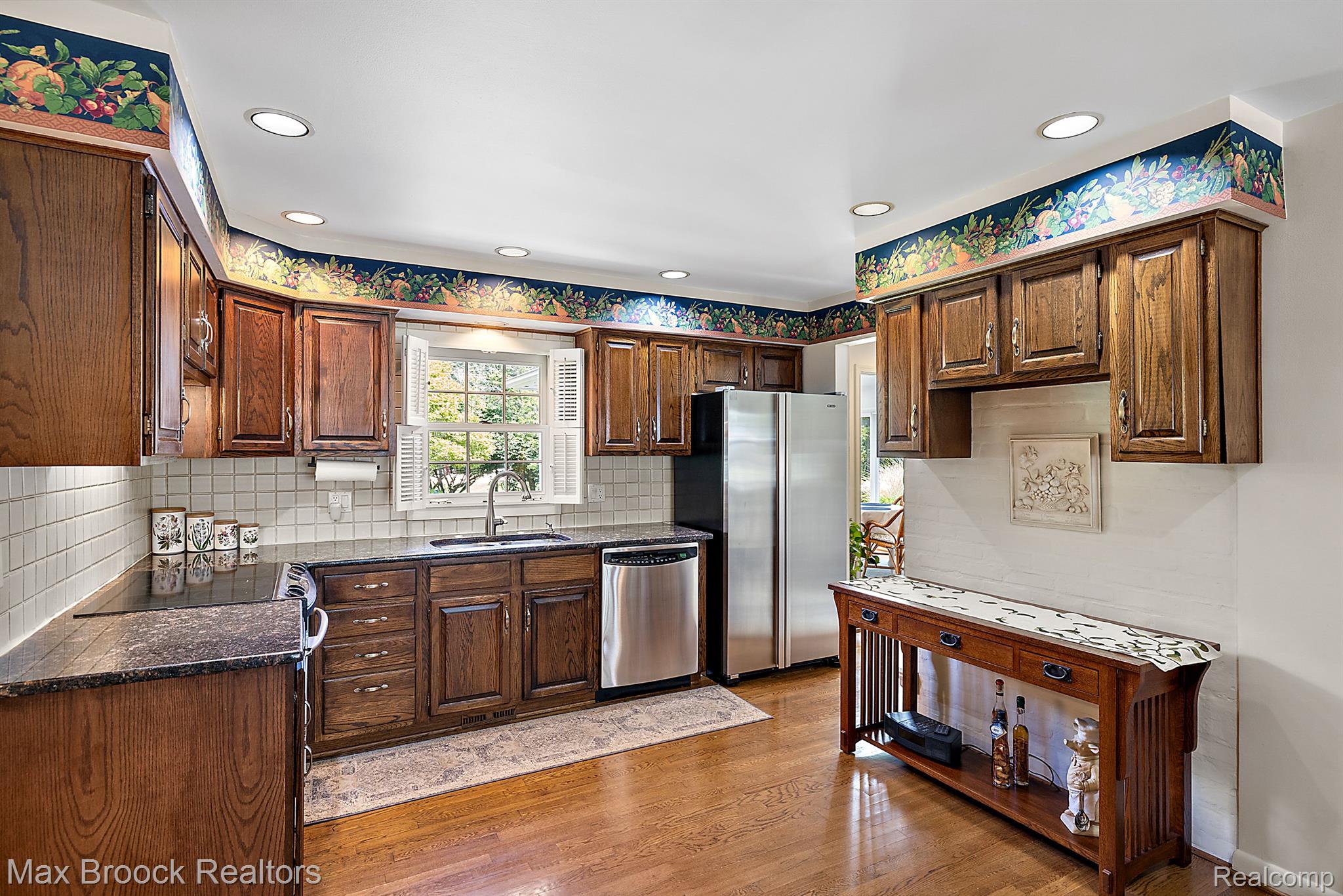 2683 Pine Ridge Road West Bloomfield, MI 48324 - Photo 6 of 30 Gallery Image 6