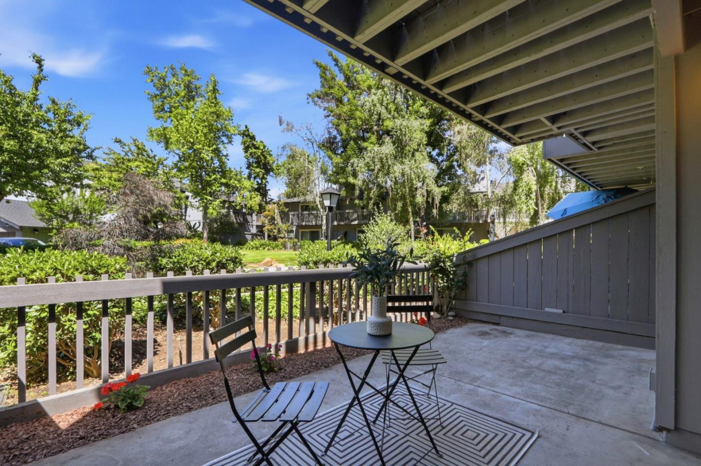2252 Almaden Road, Unit A San Jose, CA 95125 - Photo 24 of 40 a view of a chairs and table in the patio