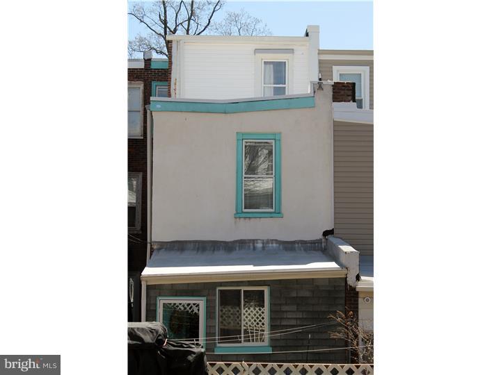 259 Rochelle Avenue Philadelphia, PA 19128 - Photo 3 of 8 Exterior Back