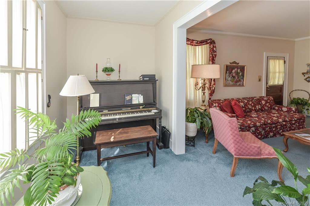 635 Dukeville Road Salisbury, NC 28146 - Photo 33 of 38 Gallery Image 33