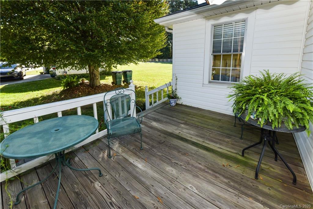 635 Dukeville Road Salisbury, NC 28146 - Photo 8 of 38 Gallery Image 8