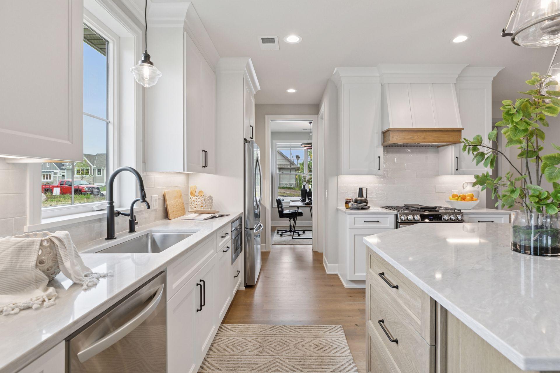 118 Spring Farm Road North Oaks, MN 55127 - Photo 4 of 37