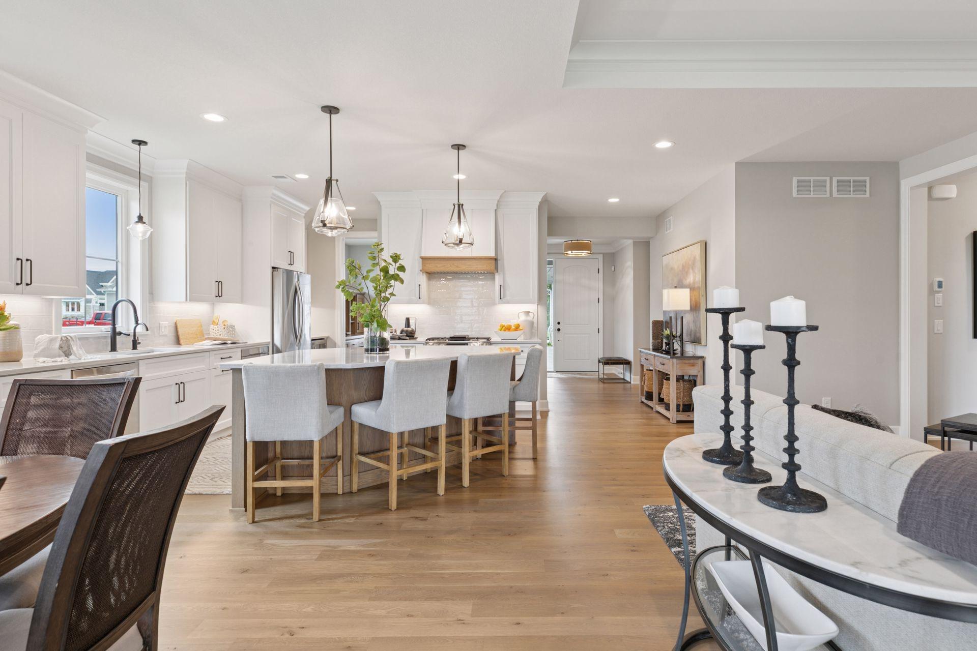 118 Spring Farm Road North Oaks, MN 55127 - Photo 6 of 37