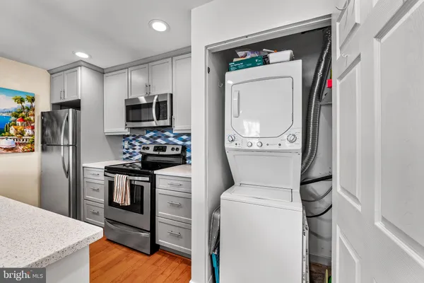 $299,000 | 2639 Boston Street, Unit 316, Baltimore, MD 21224