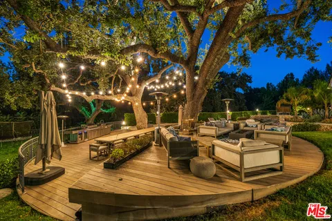 $7,950,000 | 29105 Old Mill Creek Lane, Agoura Hills, CA 91301