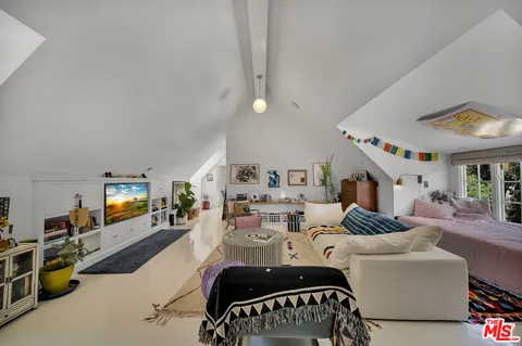 $8,495,000 | 29105 Old Mill Creek Lane, Agoura Hills, CA 91301