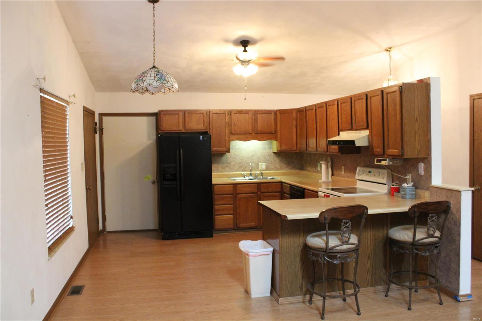 60 Innsbruck Lane Shiloh, IL 62221 - Photo 8 of 16 Gallery Image 8