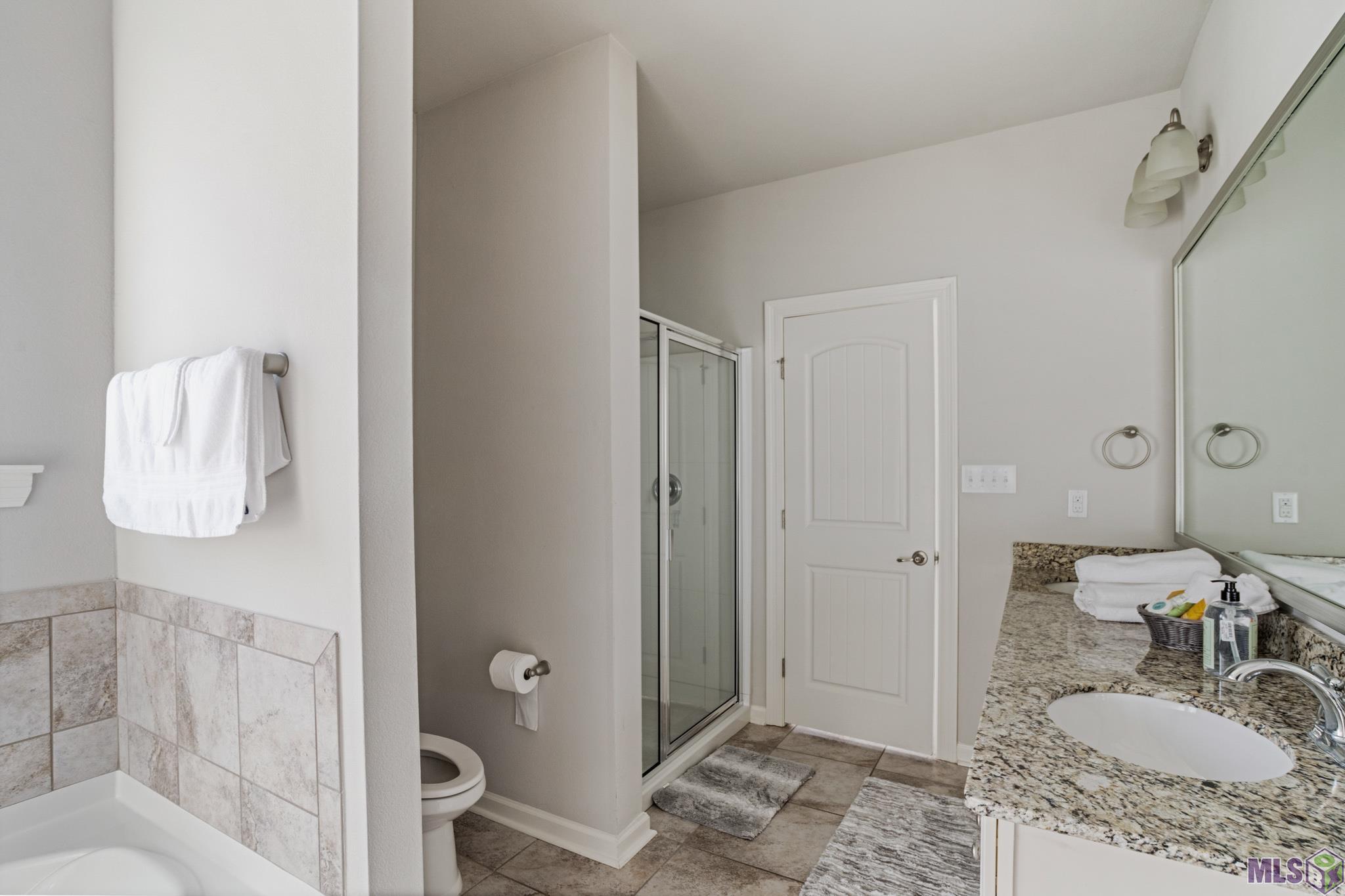 7825 Antebellum Avenue Baton Rouge, LA 70820 - Photo 11 of 13