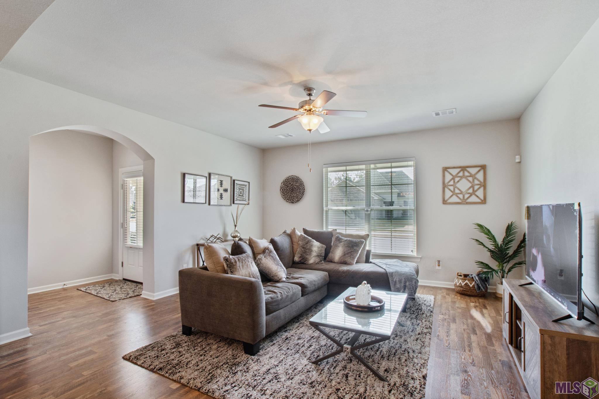 7825 Antebellum Avenue Baton Rouge, LA 70820 - Photo 8 of 13