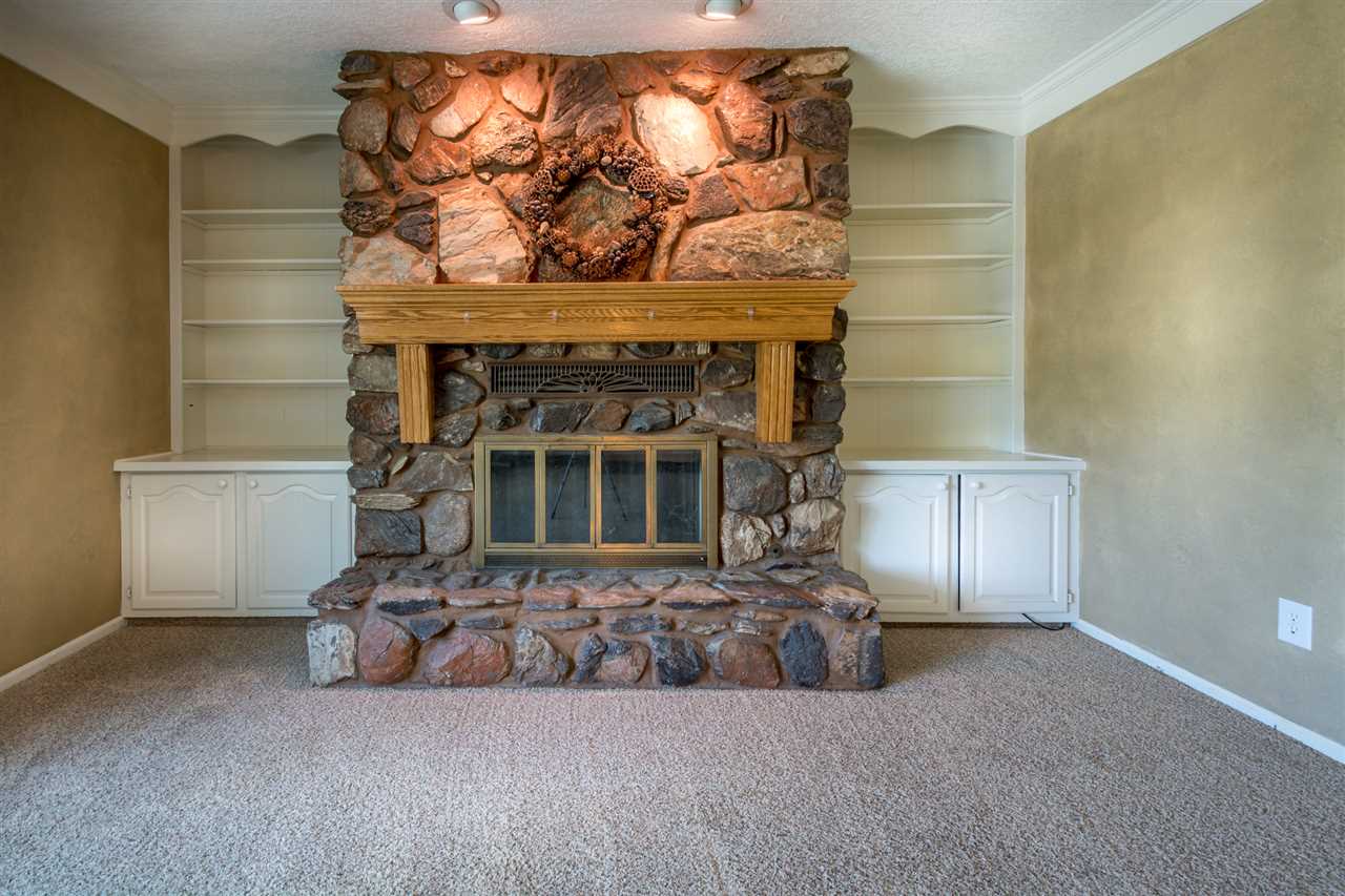 4531 Thompson Road Fort Wayne, IN 46816 - Photo 11 of 36
