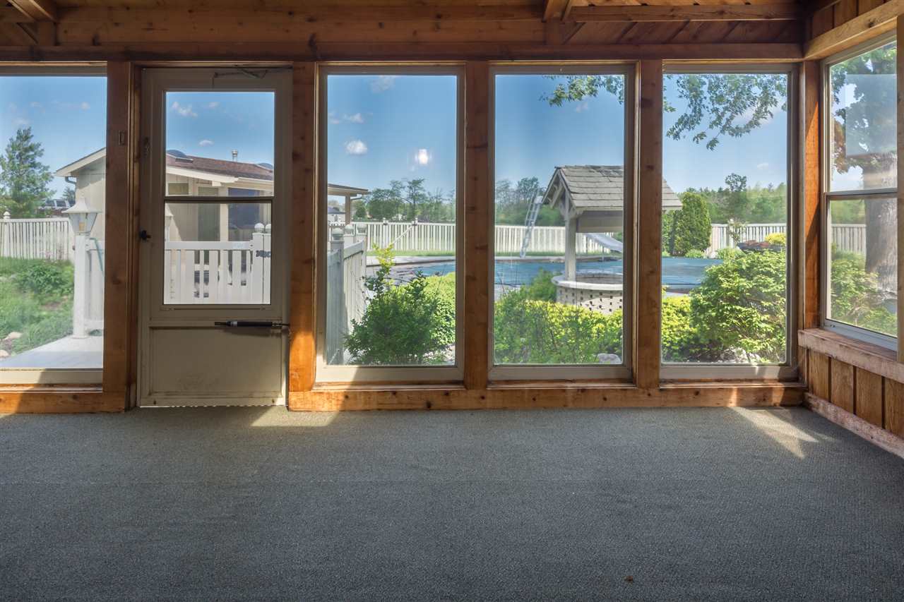 4531 Thompson Road Fort Wayne, IN 46816 - Photo 7 of 36