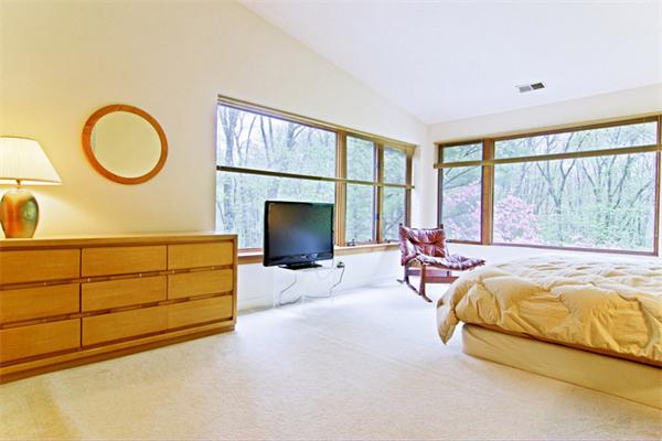 38 Agawam Road Acton, MA 01720 - Photo 13 of 17 Gallery Image 13