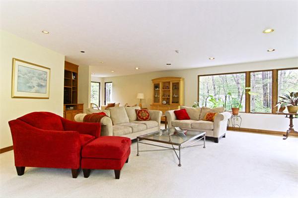 38 Agawam Road Acton, MA 01720 - Photo 3 of 17 Gallery Image 3