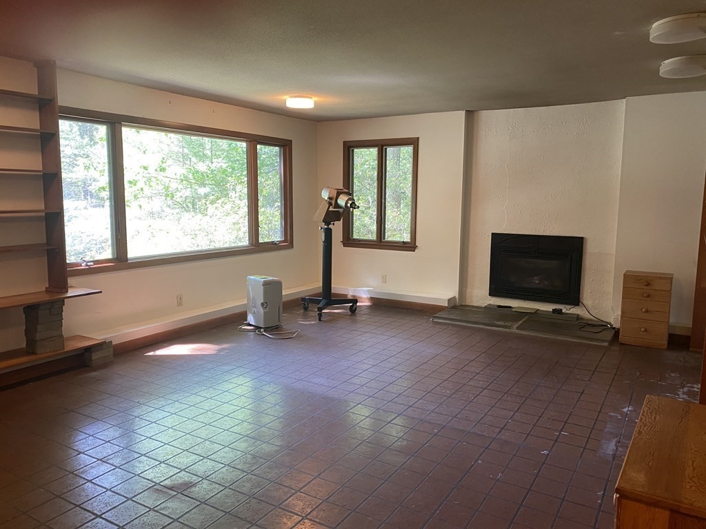 20 Chestnut Hill Road Leverett, MA 01054 - Photo 15 of 22
