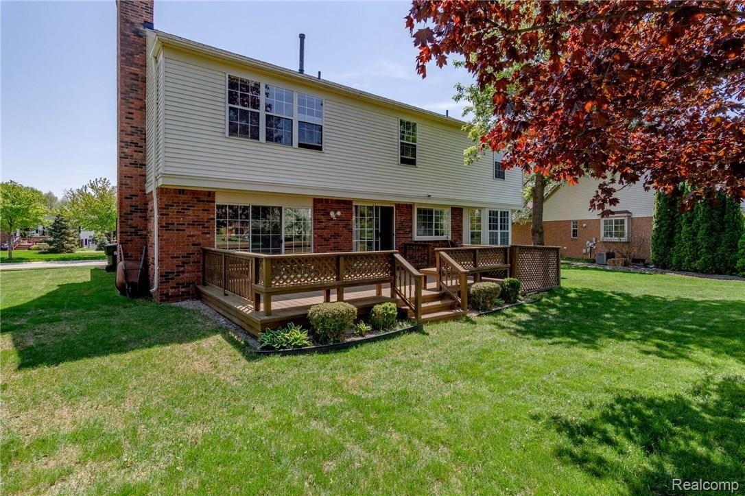 1186 Thames Drive Rochester, MI 48307 - Photo 5 of 30 2.jpeg