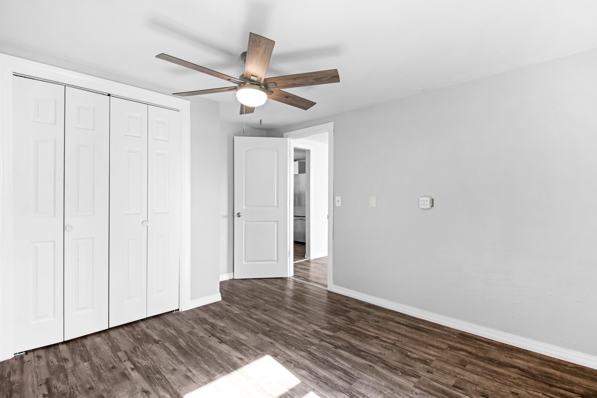 113 Sherwood Park Road Washington, IL 61571 - Photo 32 of 36 Gallery Image 32