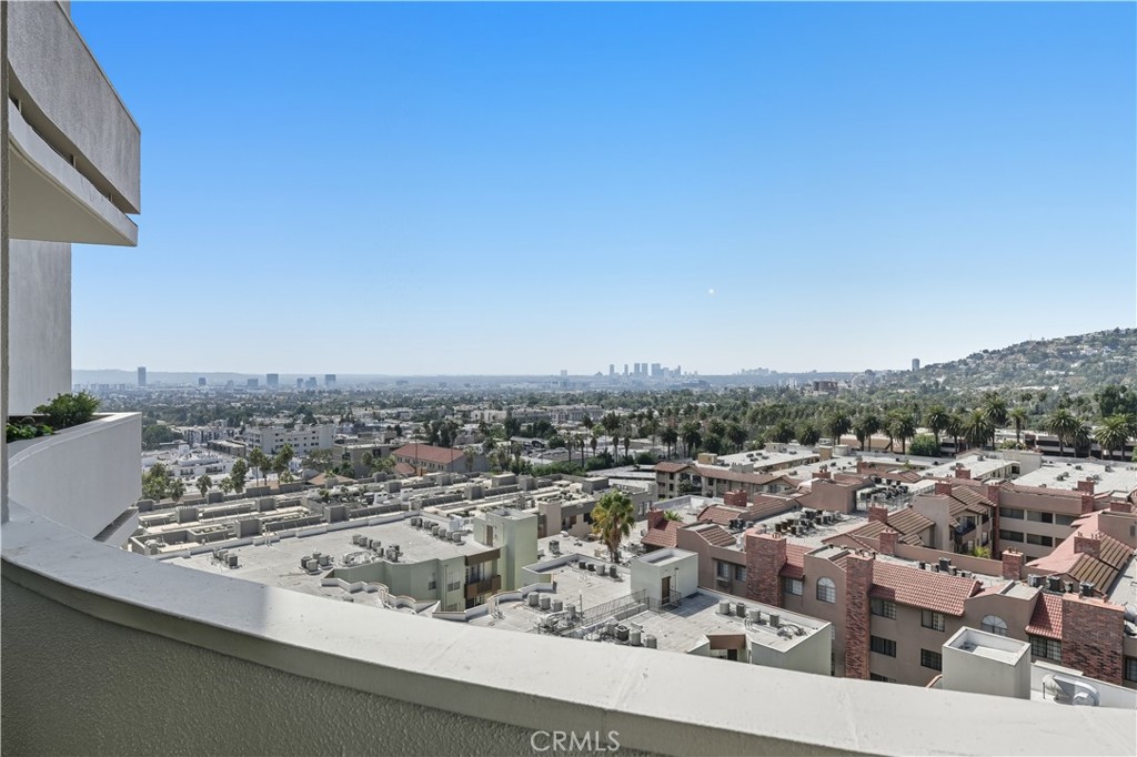 7250 Franklin Avenue, Unit 1203 Los Angeles, CA 90046 - Photo 9 of 37 a view of a city