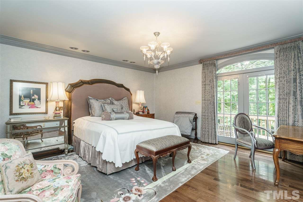 1908 Aurora Drive Raleigh, NC 27615 - Photo 11 of 25 Gallery Image 11