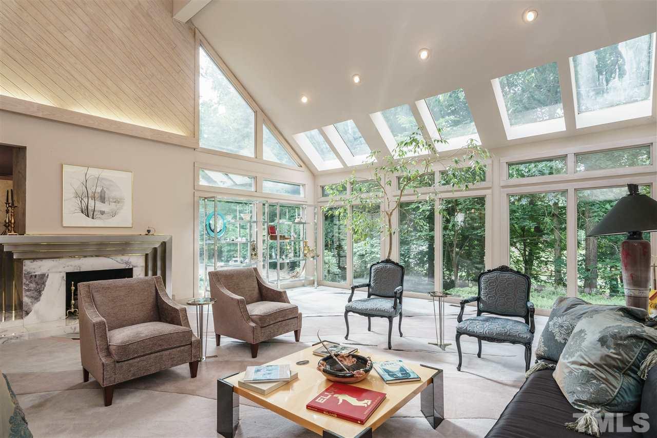 1908 Aurora Drive Raleigh, NC 27615 - Photo 3 of 25 Gallery Image 3