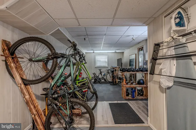 $950,000 | 6112 Harmon Place, Springfield, VA 22152