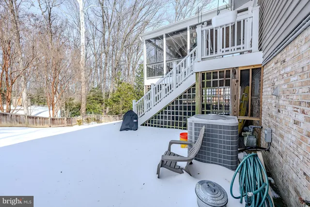 $950,000 | 6112 Harmon Place, Springfield, VA 22152