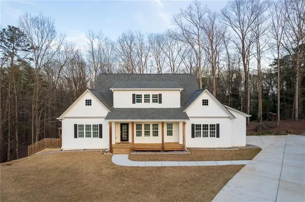 $475,000 | 450 Oliver Ridge Drive, Commerce, GA 30529