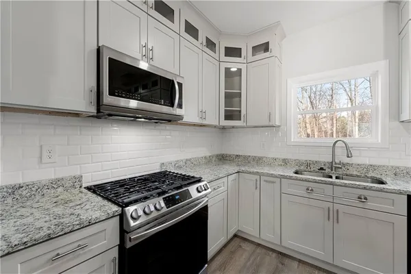 $475,000 | 450 Oliver Ridge Drive, Commerce, GA 30529