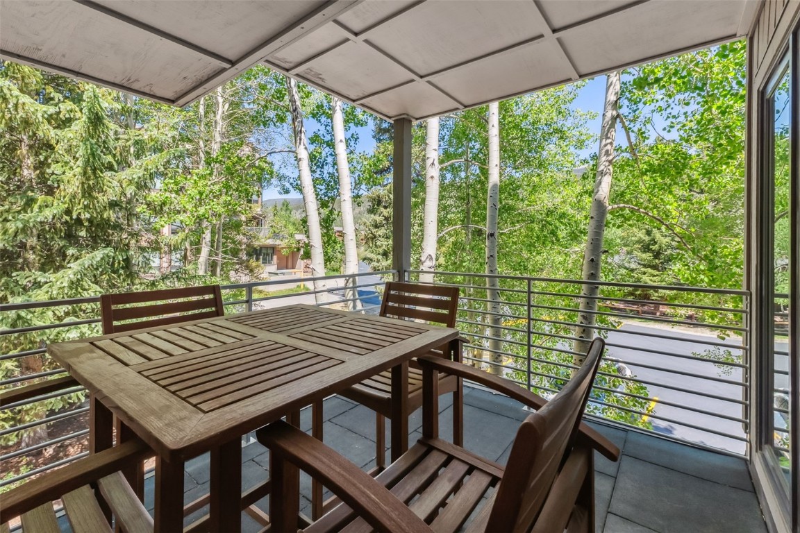 Balcony with outdoor dining area