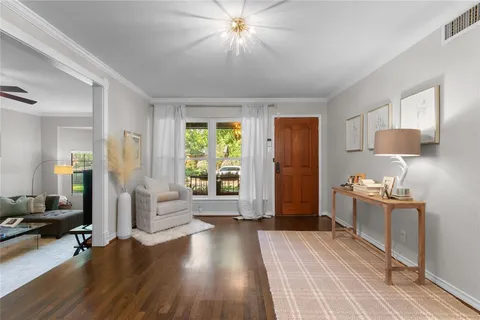 $555,000 | 11621 Tuscany Way, Dallas, TX 75218