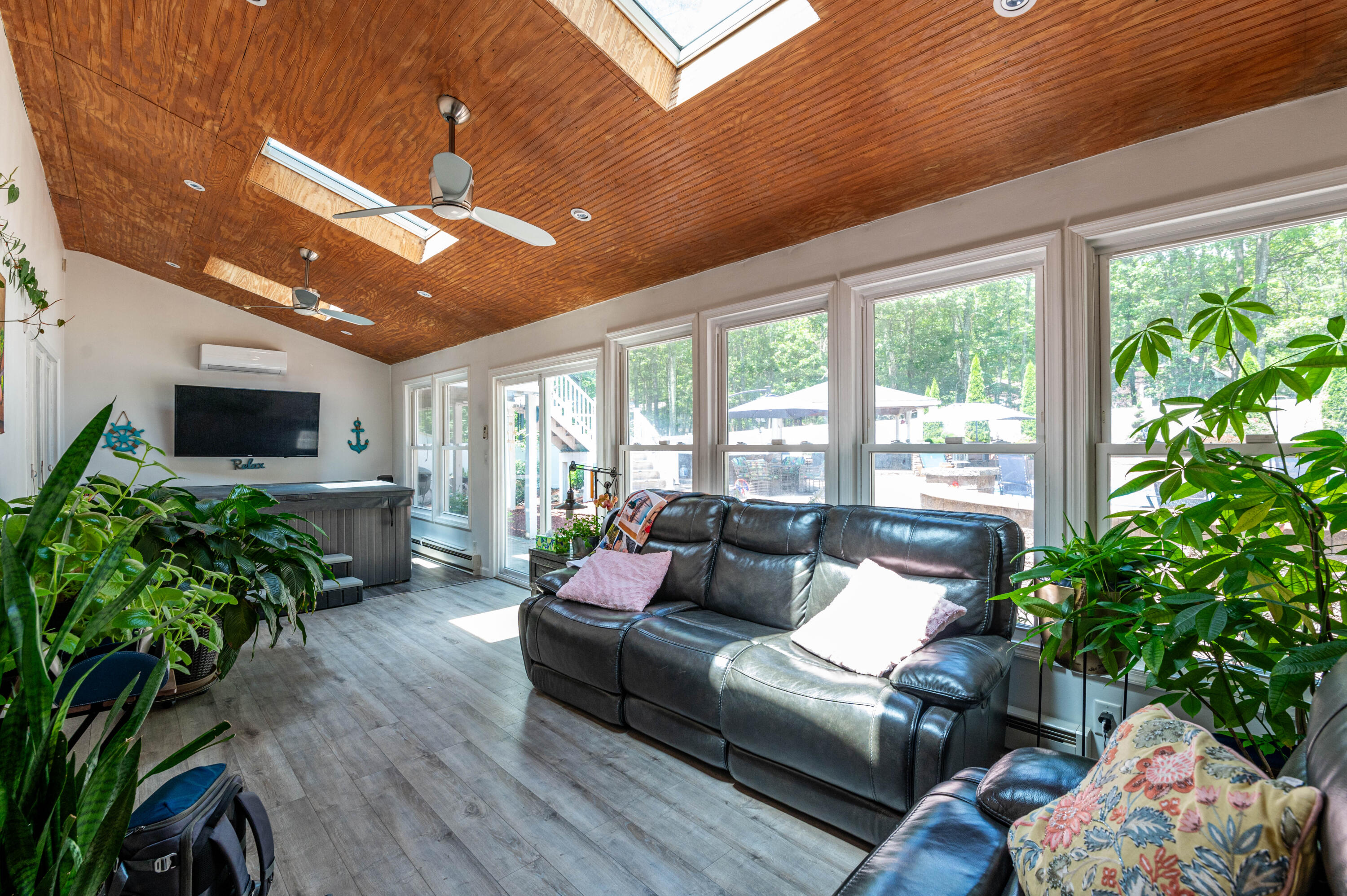 1555 Longleaf Drive Effort, PA 18330 - Photo 16 of 63 07-08-2025 - 1555 Longleaf Dr Effort PA-