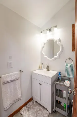 $725,000 | 1555 Longleaf Drive, Effort, PA 18330