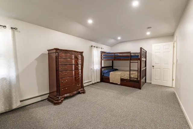 $769,999 | 1555 Longleaf Drive, Effort, PA 18330