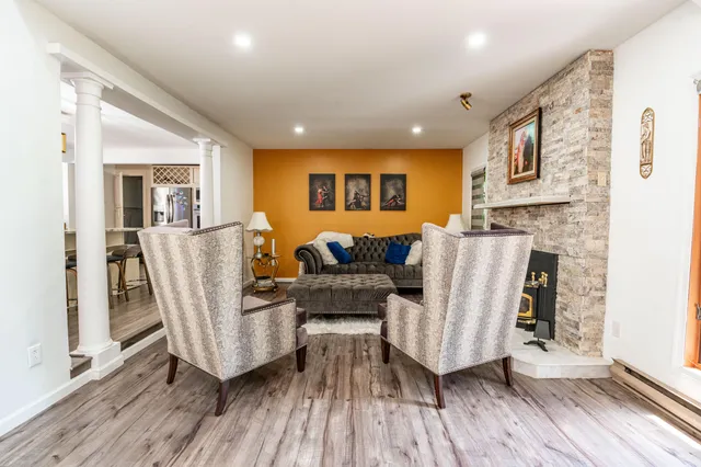 $769,999 | 1555 Longleaf Drive, Effort, PA 18330