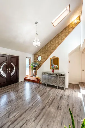 $725,000 | 1555 Longleaf Drive, Effort, PA 18330