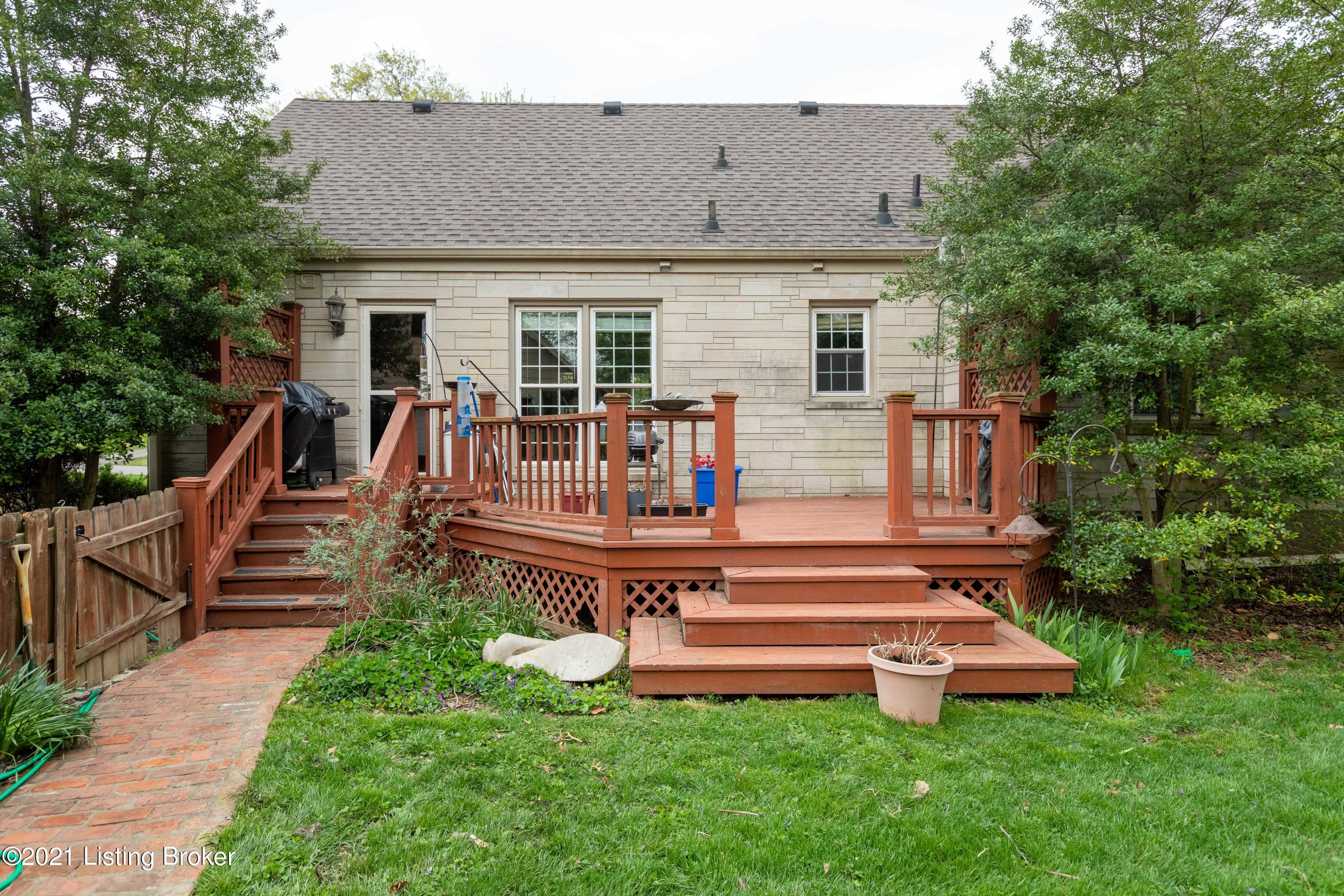 316 Bramton Road Louisville, KY 40207 - Photo 24 of 26 22 316 Bramton