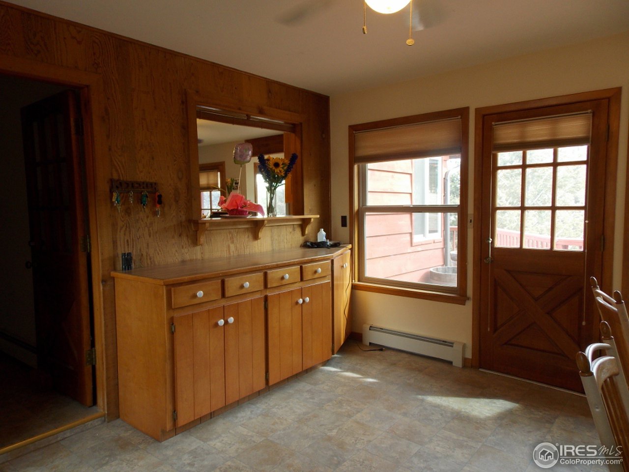 104 Seneca Road Lyons, CO 80540 - Photo 9 of 25 Gallery Image 9