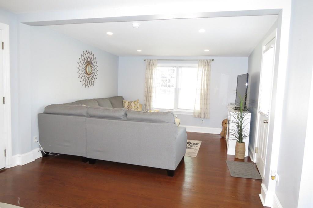 109 Rinaldo Road Weymouth, MA 02191 - Photo 2 of 37