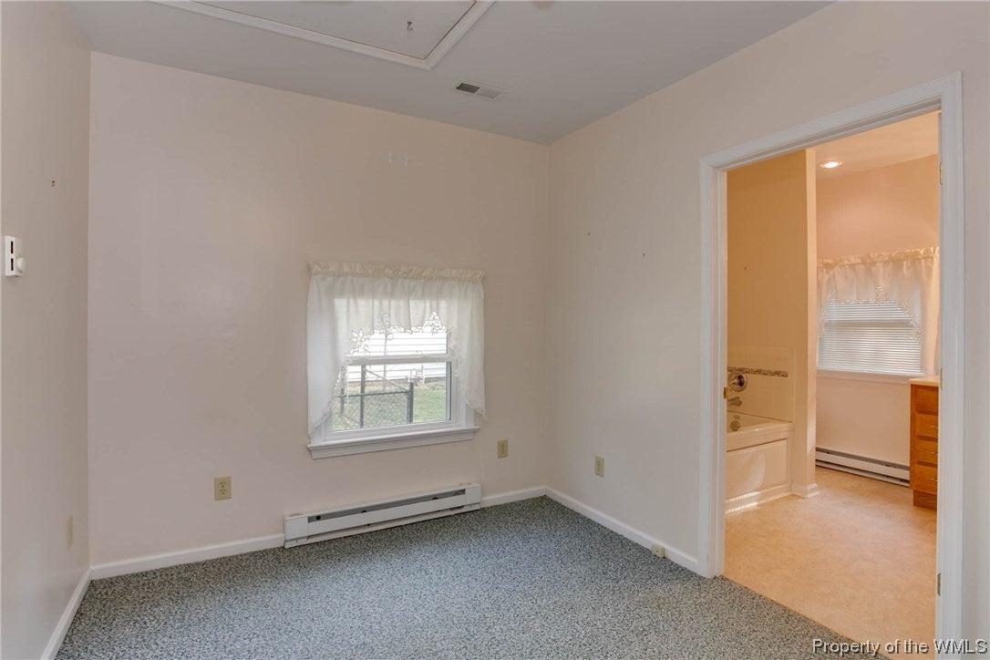 112 Holly Point Road Yorktown, VA 23692 - Photo 24 of 36 Gallery Image 24