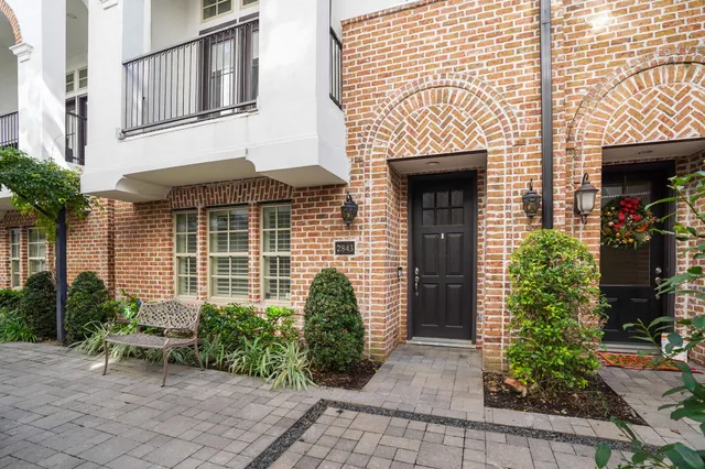 $449,999 | 2843 Rusk Street, Houston, TX 77003