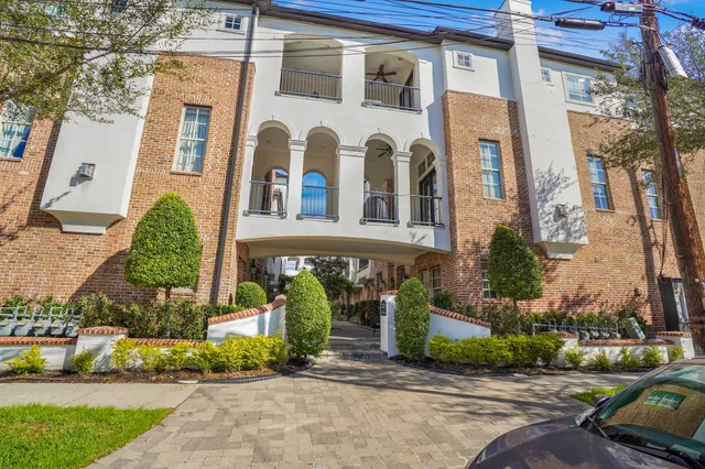 $449,999 | 2843 Rusk Street, Houston, TX 77003