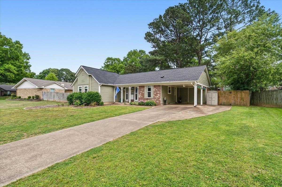 1070 Greenview Road Collierville, TN 38017 - Photo 2 of 31