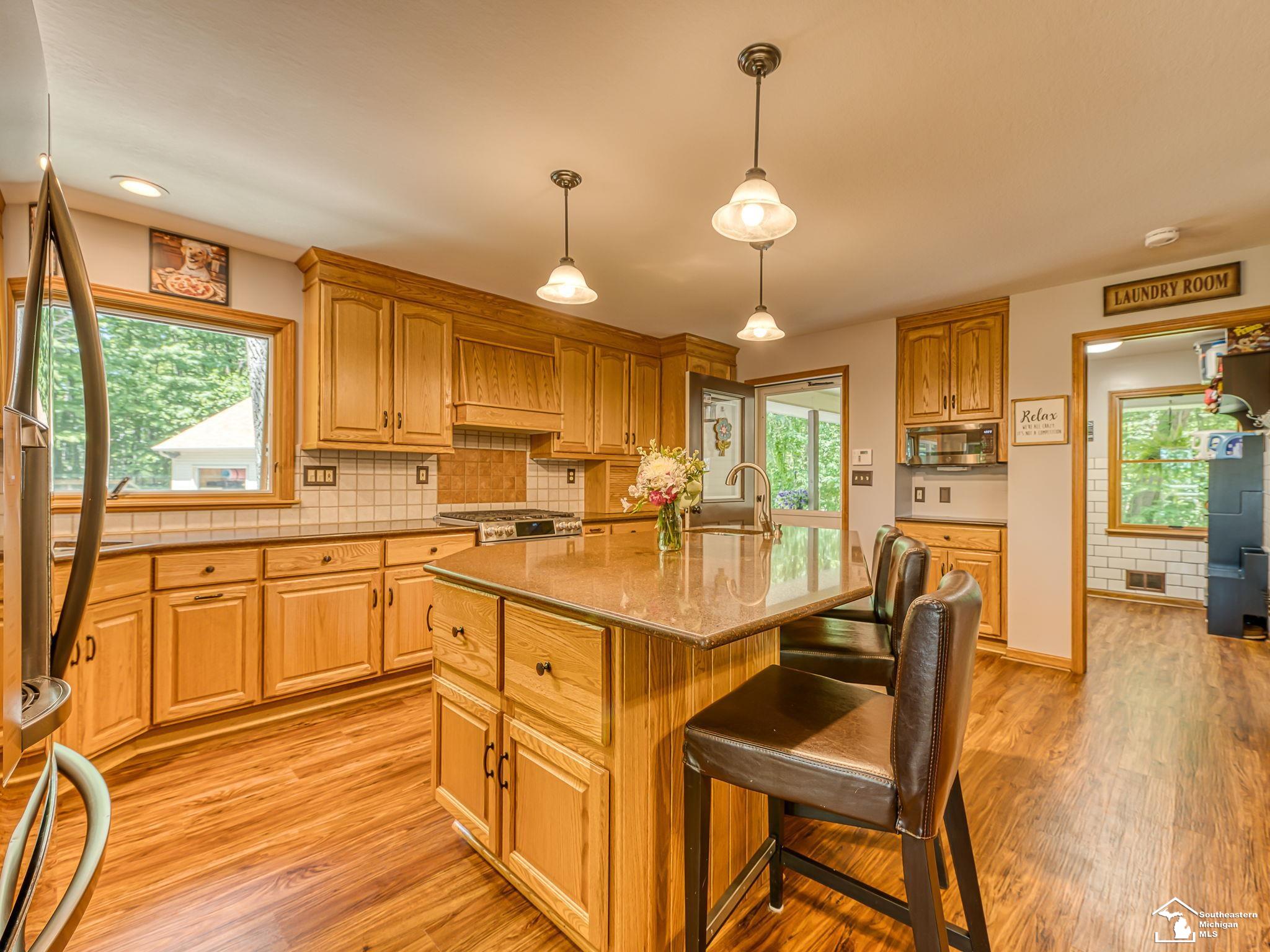 1326 South Raisinville Road Monroe, MI 48161 - Photo 6 of 66