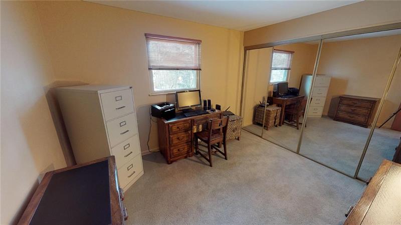 205 Lytton Road Coraopolis, PA 15108 - Photo 14 of 25 Gallery Image 14
