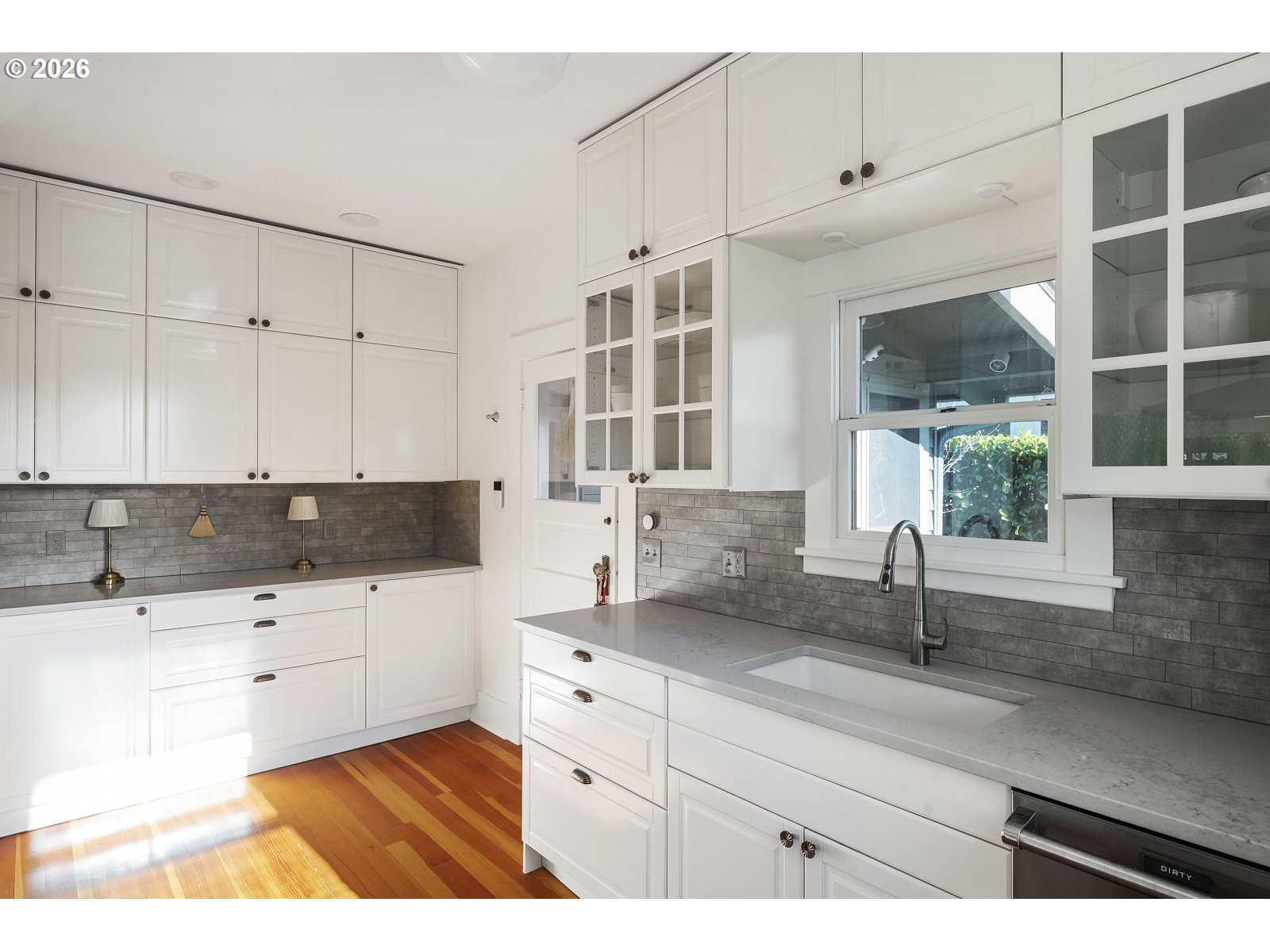 7060 Southeast 13th Avenue Portland, OR 97202 - Photo 19 of 46