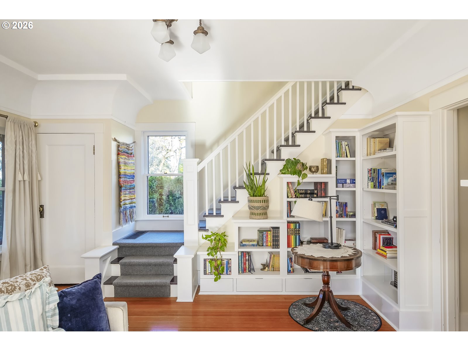 7060 Southeast 13th Avenue Portland, OR 97202 - Photo 7 of 46