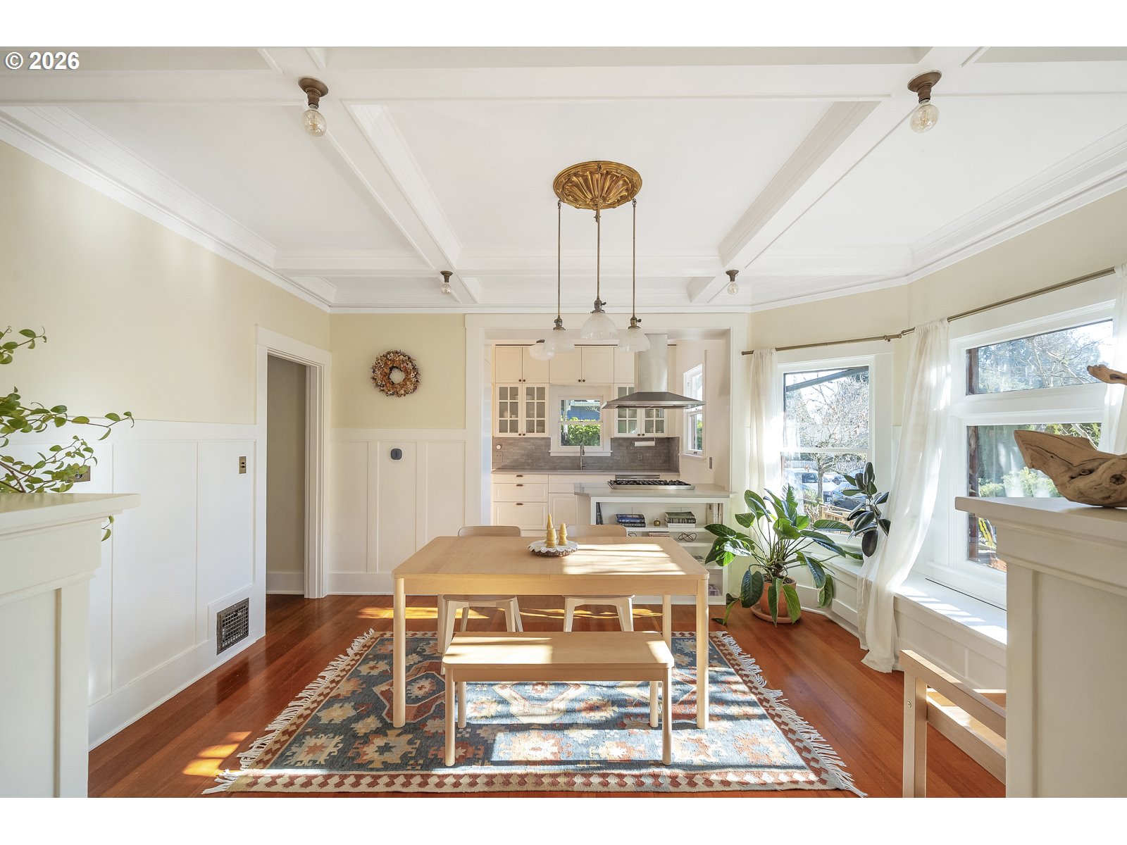 7060 Southeast 13th Avenue Portland, OR 97202 - Photo 9 of 46