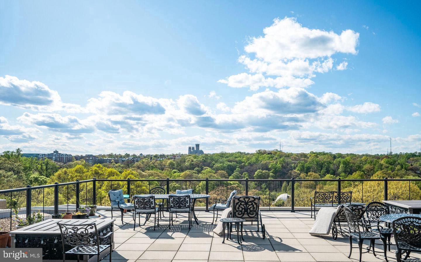 1801 Clydesdale Place Northwest, Unit 420 Washington, DC 20009 - Photo 26 of 33 an outdoor view with patio