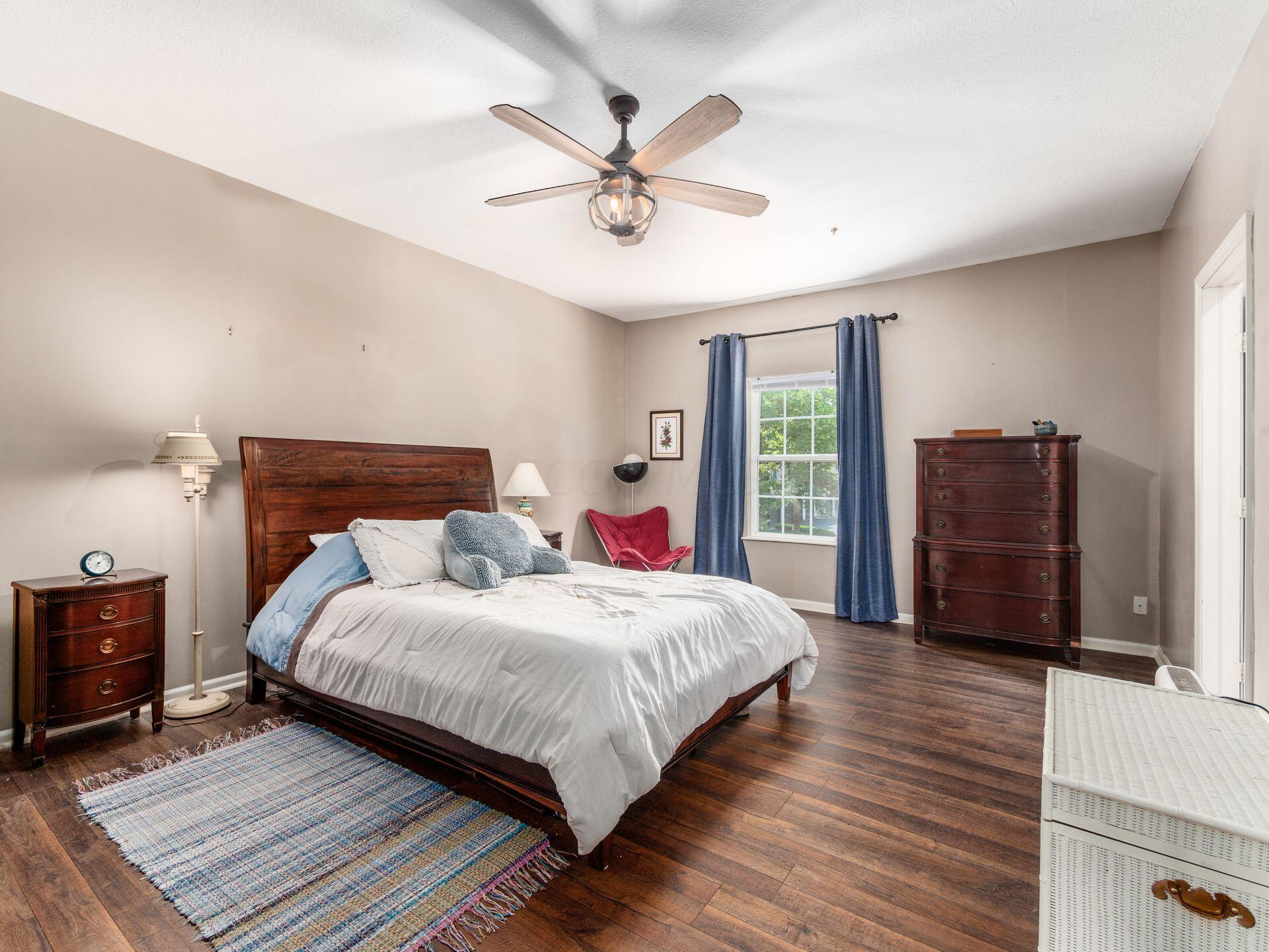 6010 Inishmore Lane Dublin, OH 43017 - Photo 23 of 48 Primary 1